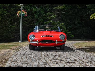 Jaguar+E Type