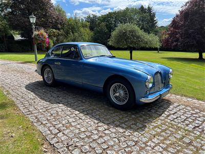 Aston Martin+DB2/4