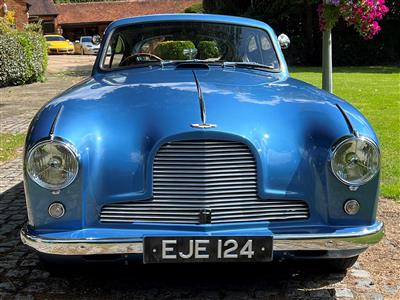 Aston Martin+DB2/4