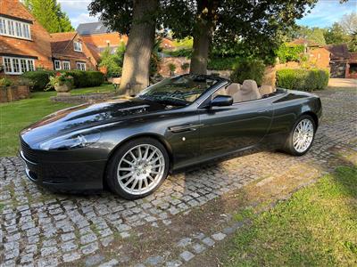 Aston Martin+DB9