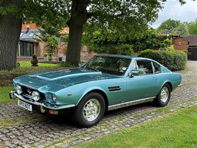 Aston Martin+V8 Saloon