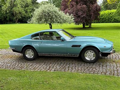 Aston Martin+V8 Saloon