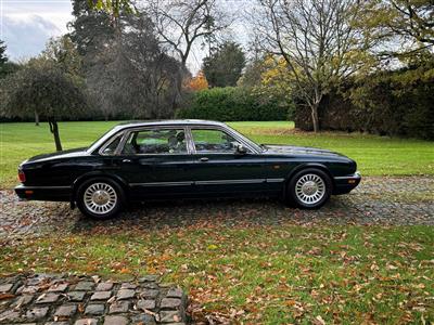 Daimler+V12 Majestic Centenary