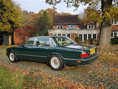 Daimler+V12 Majestic Centenary