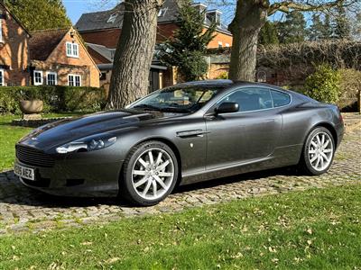 Aston Martin+DB9