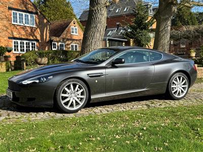 Aston Martin+DB9