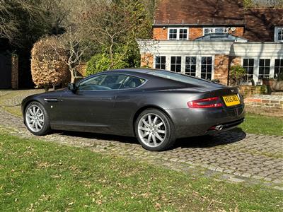 Aston Martin+DB9
