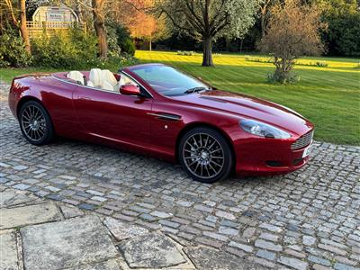 Aston Martin+DB9