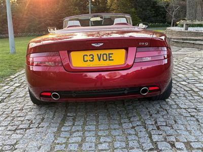 Aston Martin+DB9