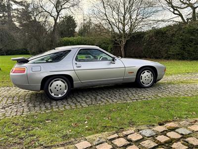 Porsche+928 S4