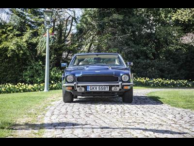 Aston Martin+V8 Saloon