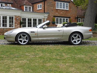 Aston Martin+DB7