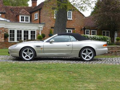 Aston Martin+DB7