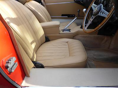 Jaguar+E Type